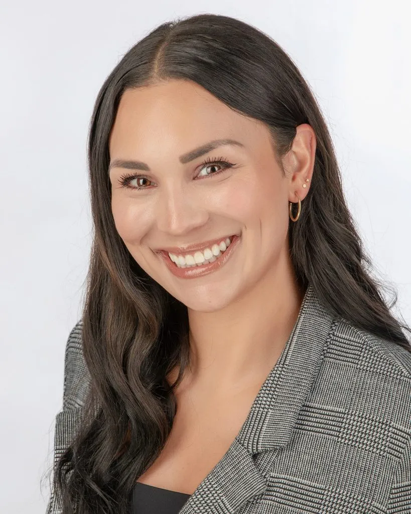 Patrese Schneider, NP